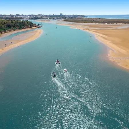 Azzurra By Algarve Vacation Villa *