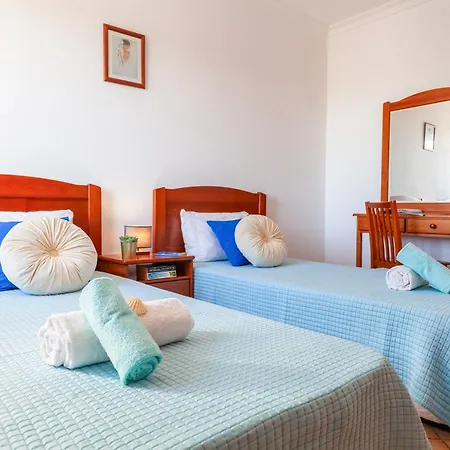 Azzurra - Com Piscina E Ping Pong Em